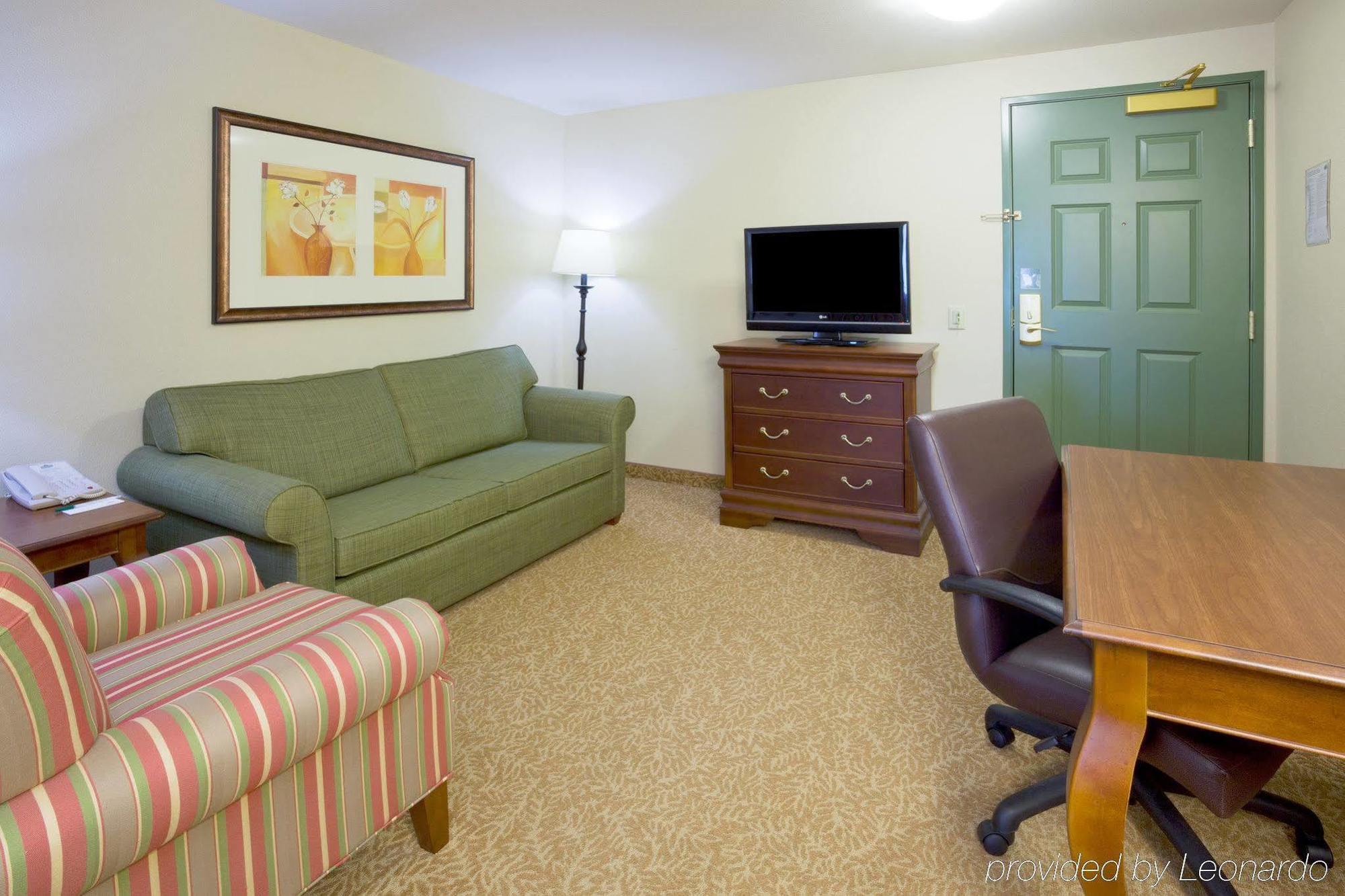 Country Inn & Suites By Radisson, Green Bay North Room photo